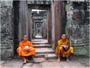 consejos para visitar templos de Tailandia - niños