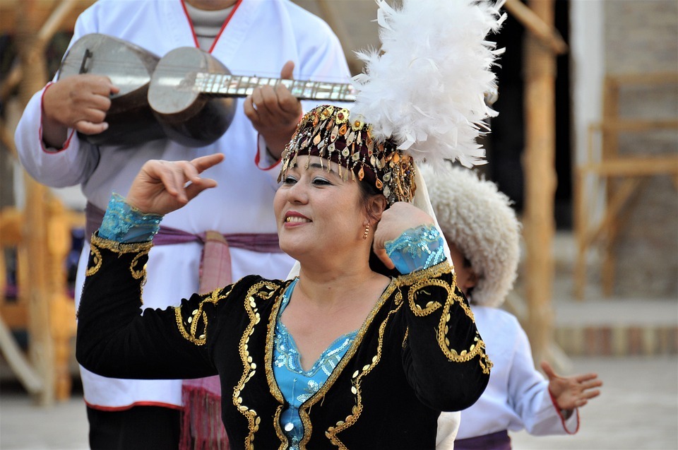 Danzas - Por qué visitar Uzbekistán