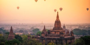 Vista panorámica de templos de Bagan