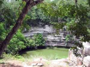 Cenote Sagrado, datos sobre Chichén Itzá