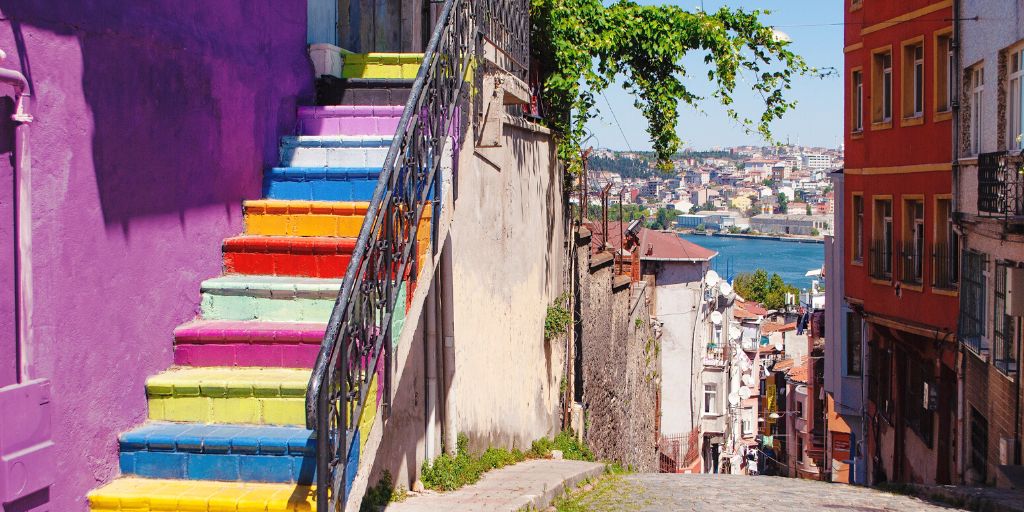 Descubre el barrio de mil colores de Estambul