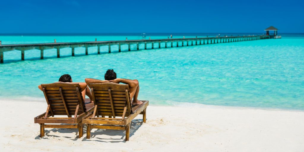 Las playas de las islas Maldivas son el lugar ideal para relajarse en pareja